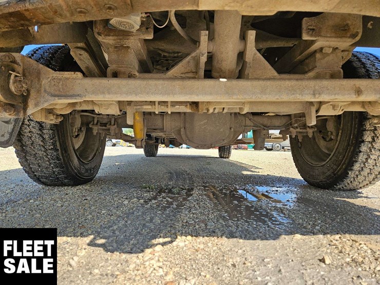 2011-ford-f350-image-37