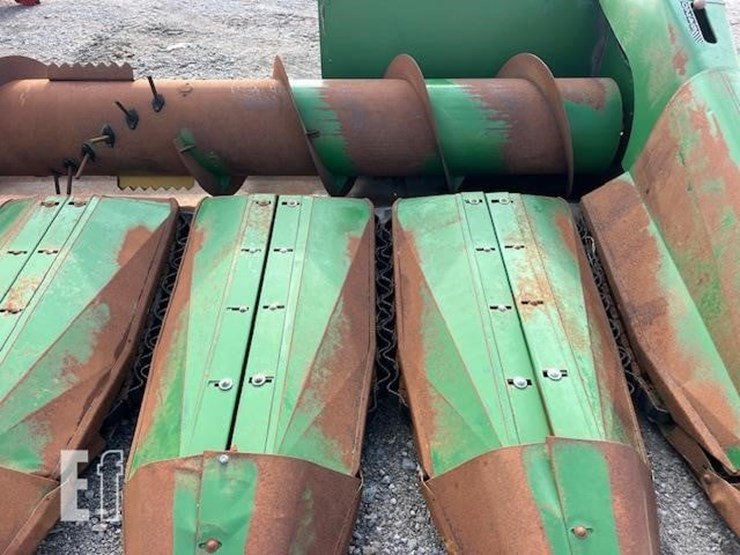 john-deere-653a-image-12