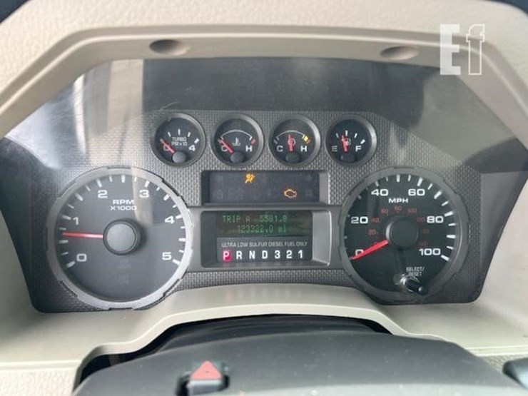 2008-ford-f550-image-44