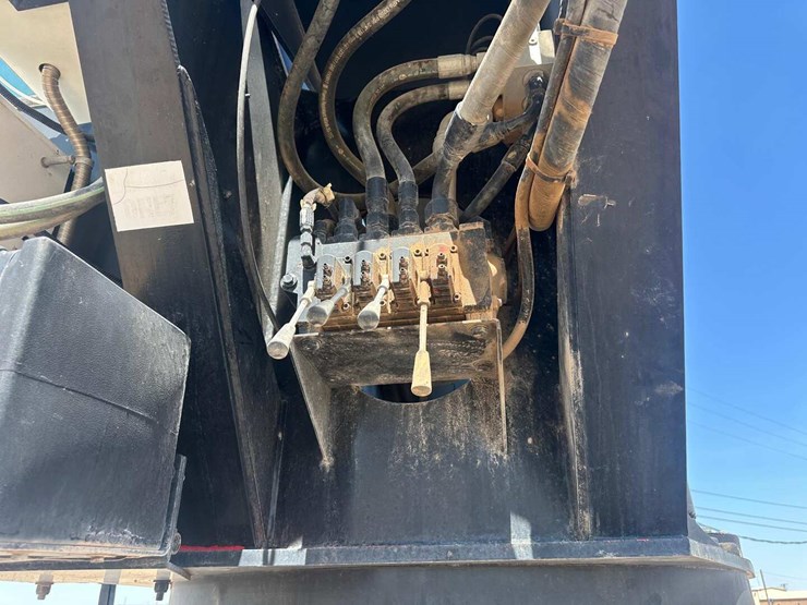 2013-kenworth-t800-image-20