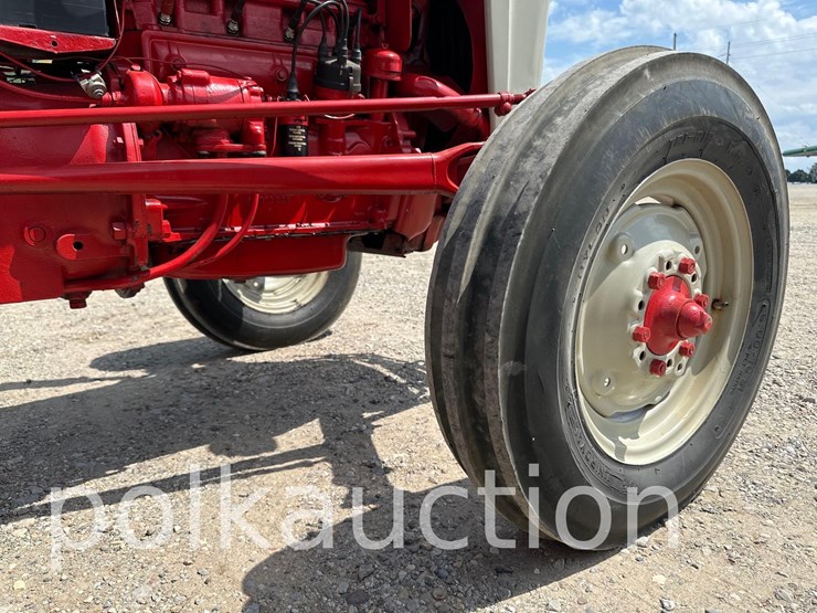 ford-8n-image-15