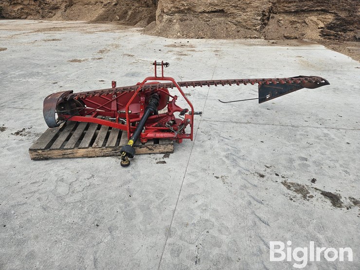 case-ih-1300-image-4