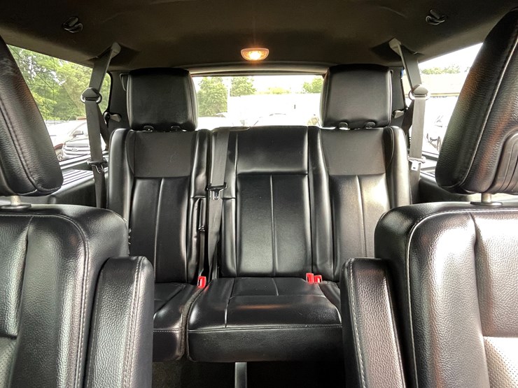 2017-ford-expedition-limited-image-48