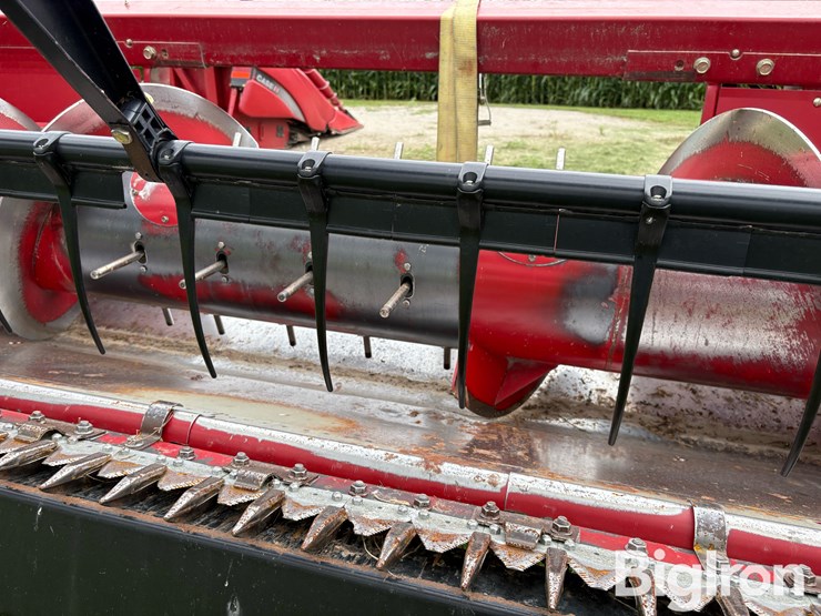 2010-case-ih-1020-image-19