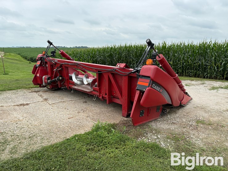 2009-case-ih-3206-image-5