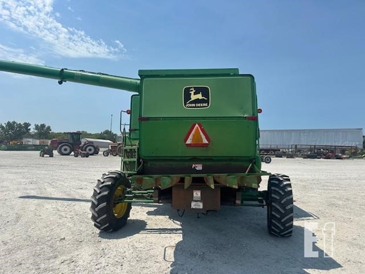 1988-john-deere-8820-image-4
