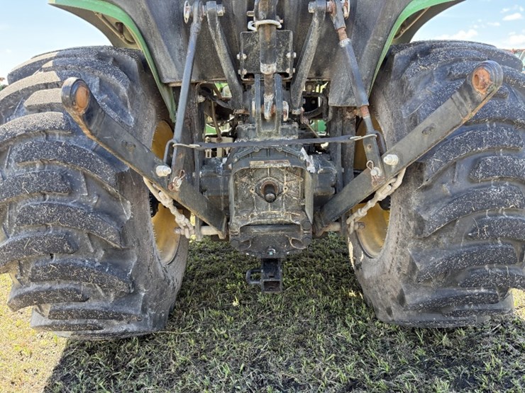 john-deere-3025e-image-7
