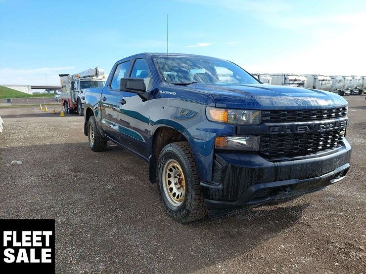 2021-chevrolet-silverado-1500-image-2