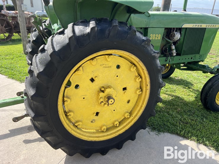 1967-john-deere-3020-image-16