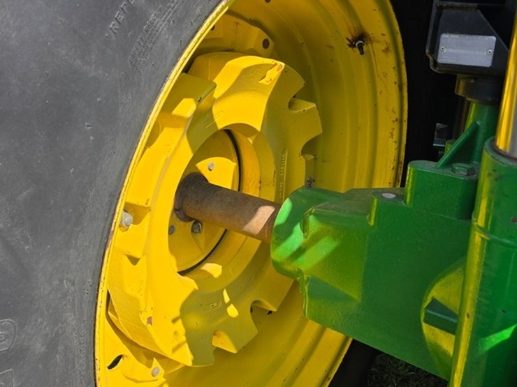 john-deere-7810-image-28