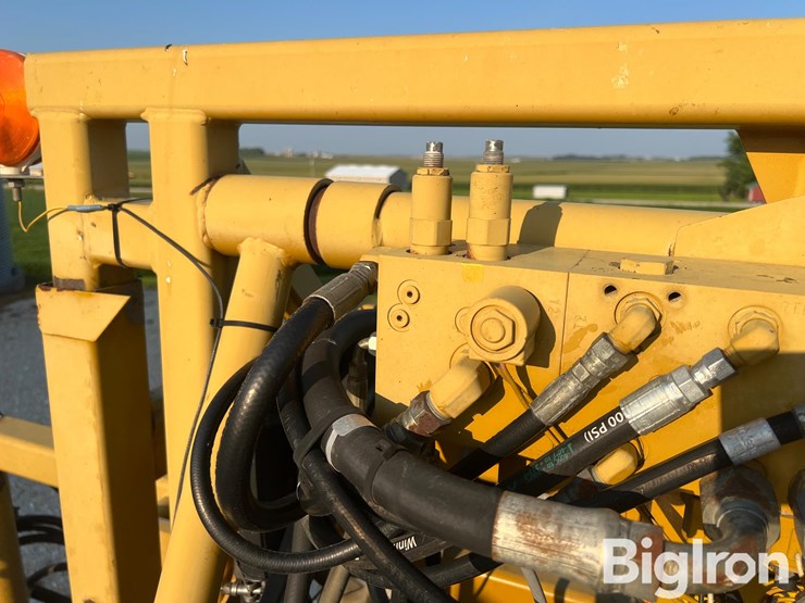 1998-ag-chem-rogator-854-image-12