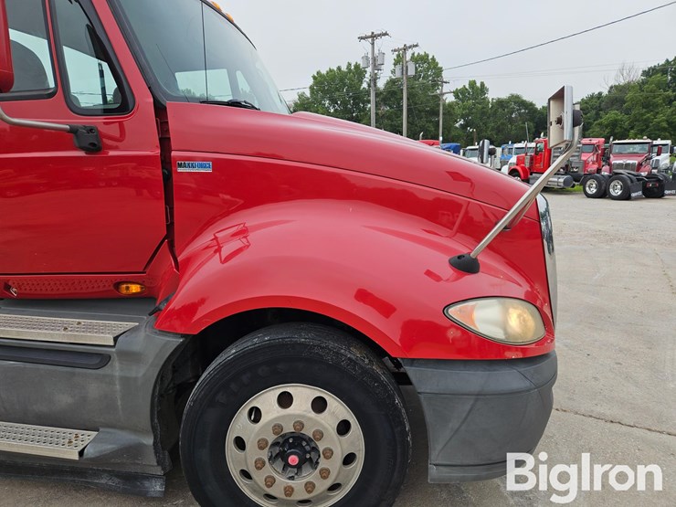 2014-international-prostar-image-14