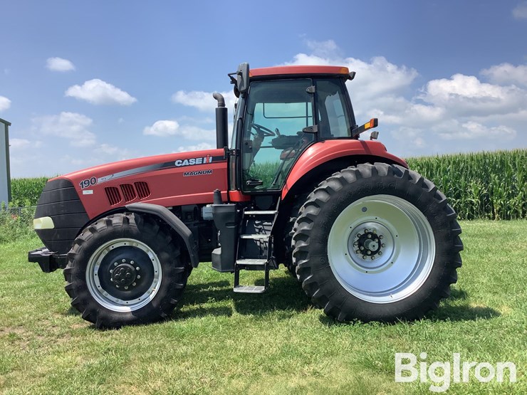 2010-case-ih-magnum-190-image-8