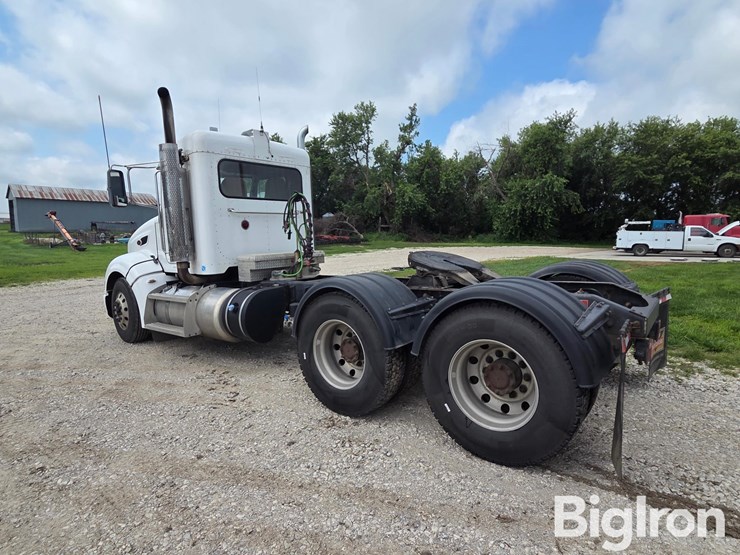 2012-peterbilt-386-image-7