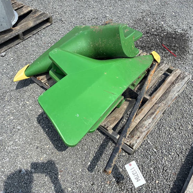 JOHN DEERE 600
