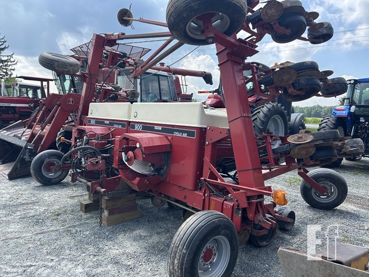 case-ih-900-image-1