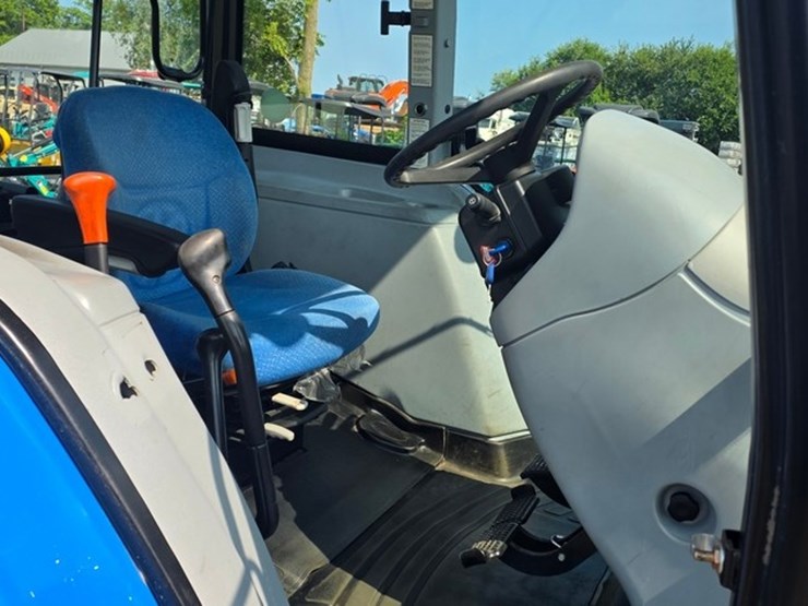 new-holland-t5060-image-49