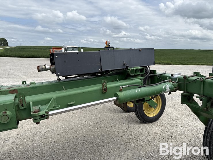 john-deere-7200-image-16