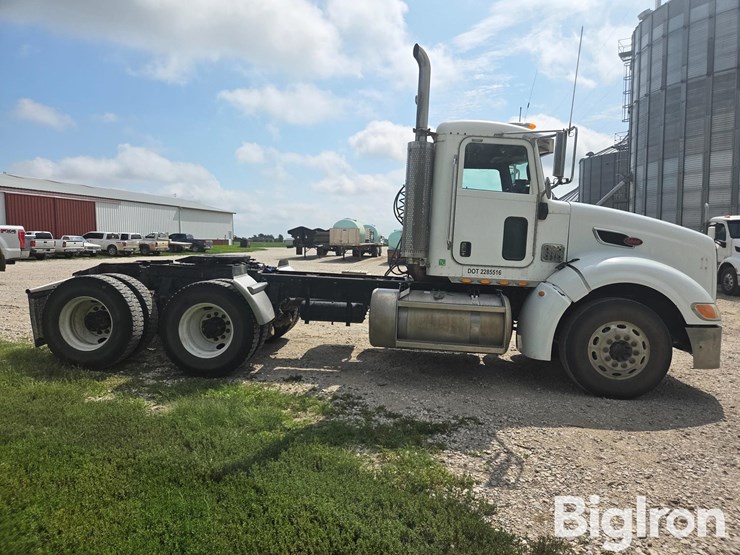 2007-peterbilt-386-image-4