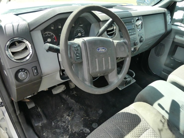 2012-ford-f450-xlt-image-11