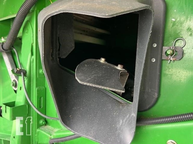 2014-john-deere-s670-image-44