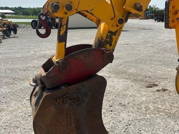 2016-jcb-3cx-eco-image-13