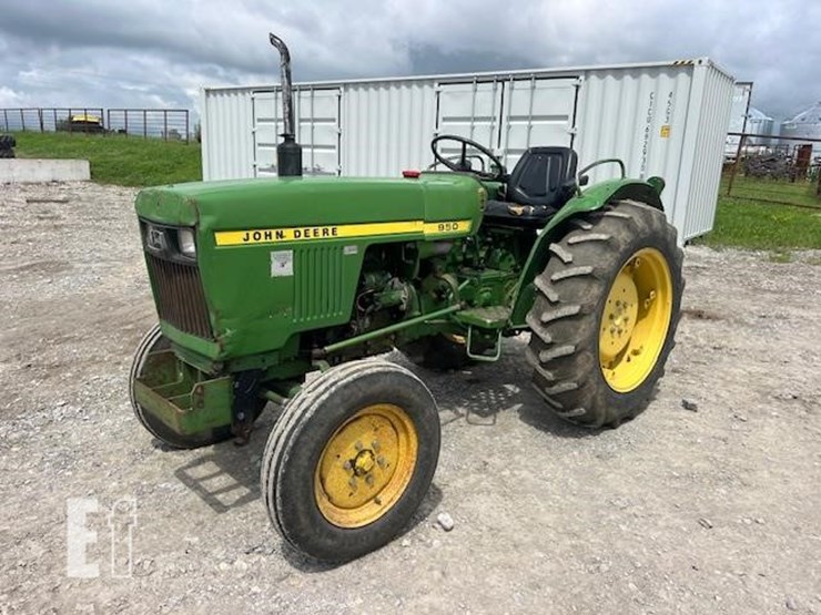 john-deere-950-image-1