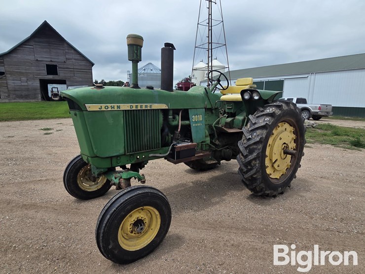 1962-john-deere-3010-image-1