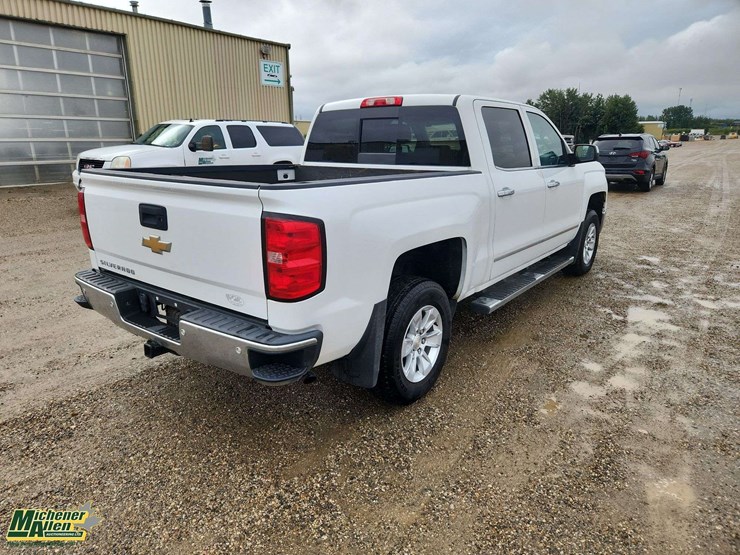 2015-chevrolet-silverado-1500-image-4
