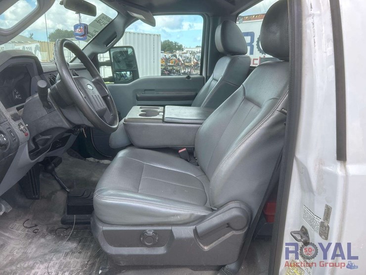 2015-ford-f550-image-14