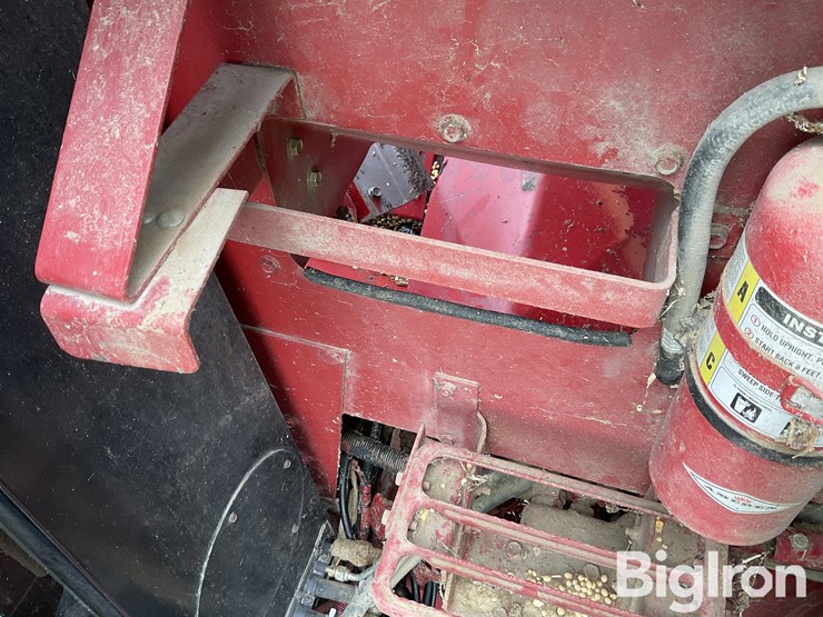 2002-case-ih-2388-image-12