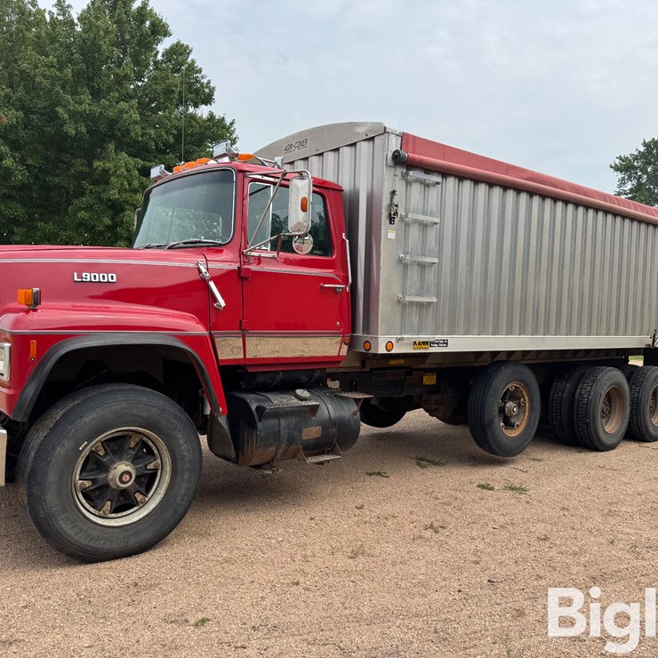 1987 FORD LT9000