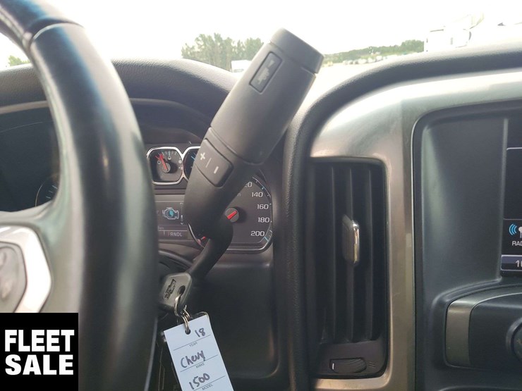 2018-chevrolet-silverado-1500-image-11