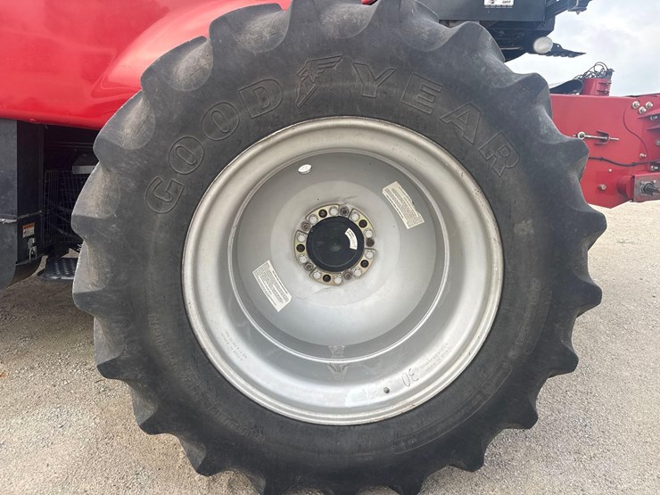 2004-case-ih-8010-image-9