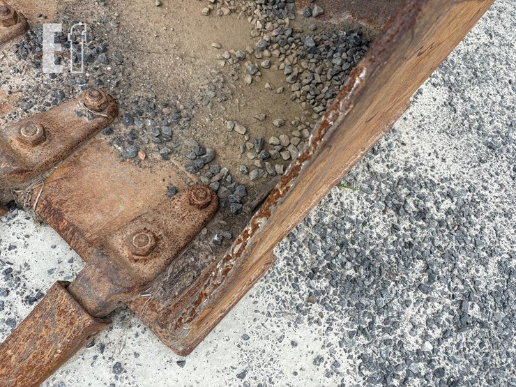 caterpillar-955l-image-12