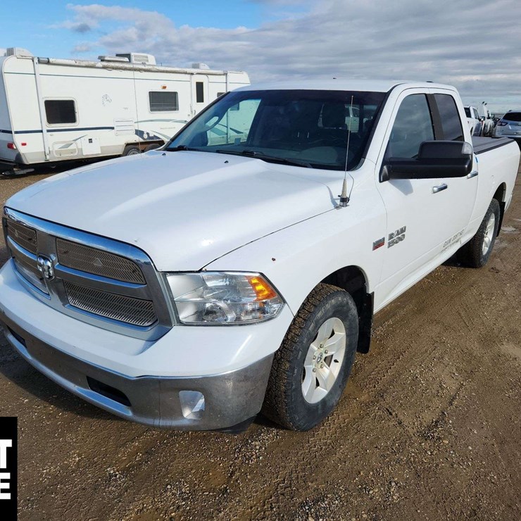 2014 RAM 1500 SLT