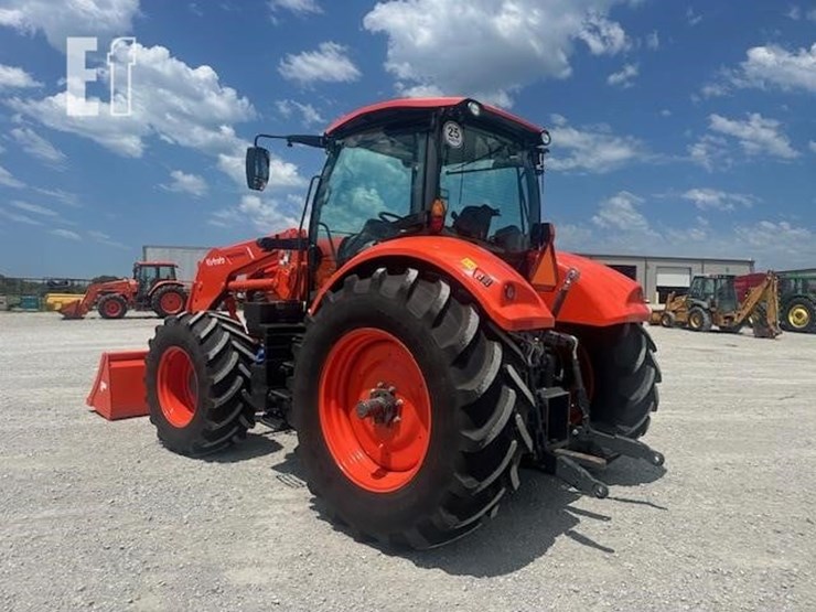 2023-kubota-m7-154-deluxe-image-3