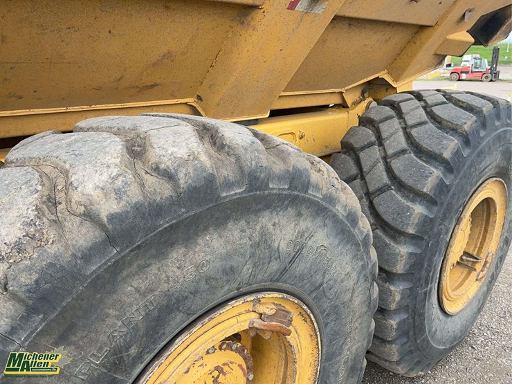 2006-deere-300d-ii-image-8