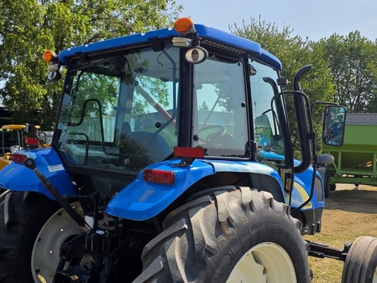 new-holland-t5060-image-18