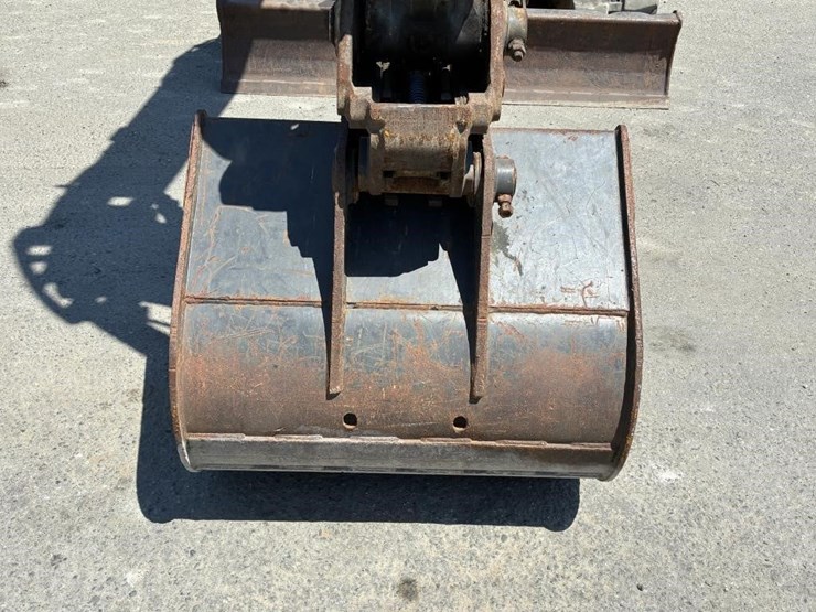 2019-bobcat-e85-image-11