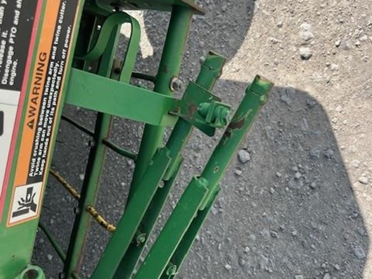 2006-john-deere-567-image-10