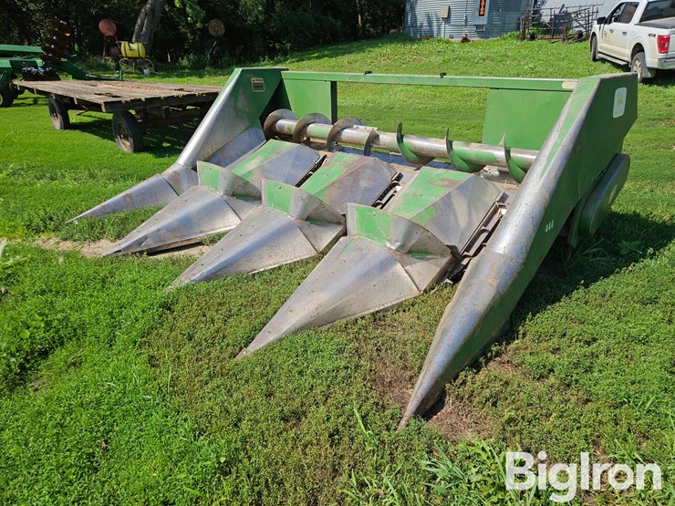 john-deere-444-image-1