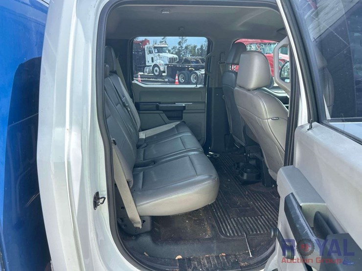 2017-ford-f450-image-33