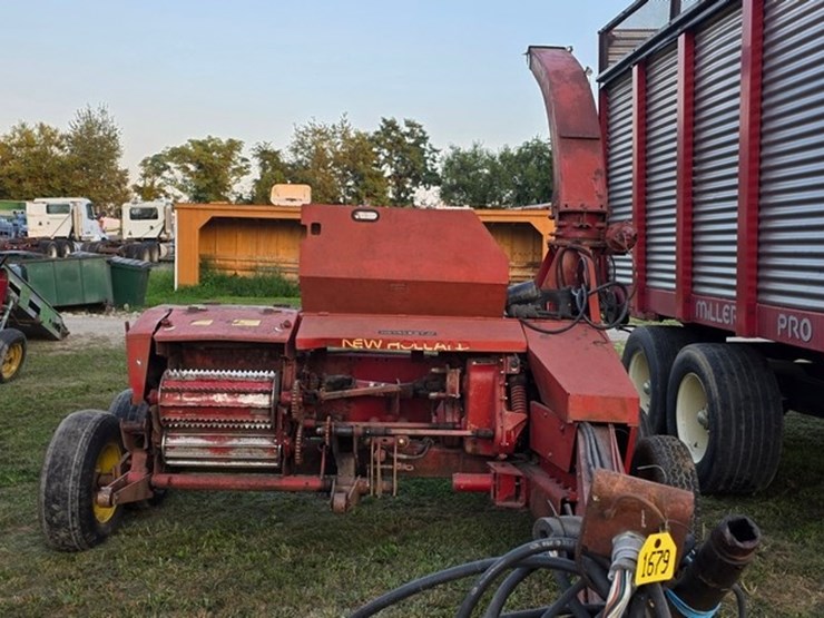 new-holland-900-image-27