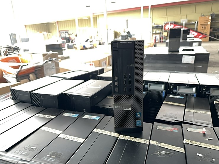 pallet-of-computers-image-3