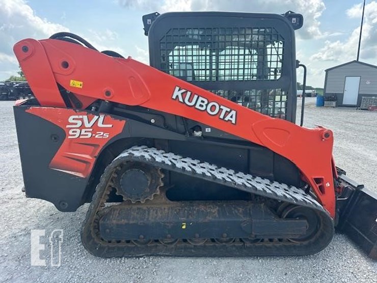 2018-kubota-svl95-2s-image-4