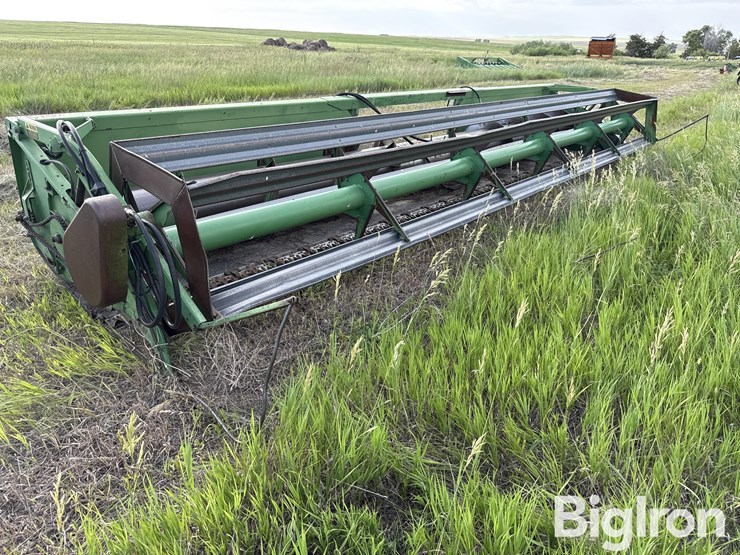 1988-john-deere-924-image-3