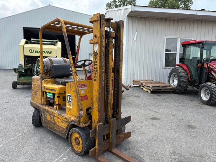 caterpillar-t50b-image-4