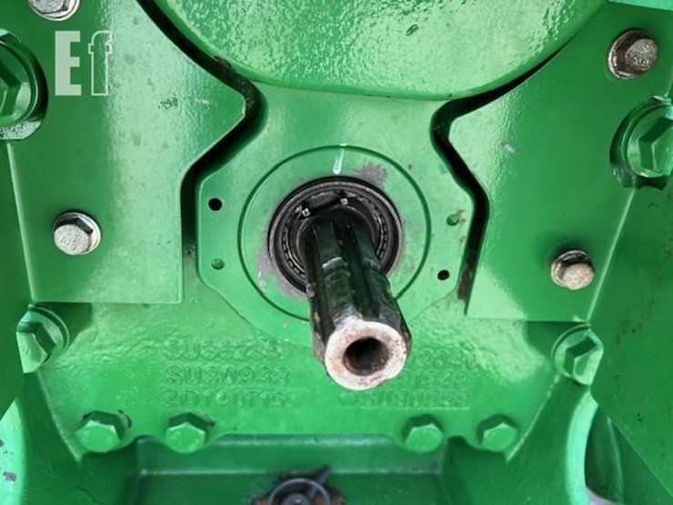 john-deere-6105d-image-29