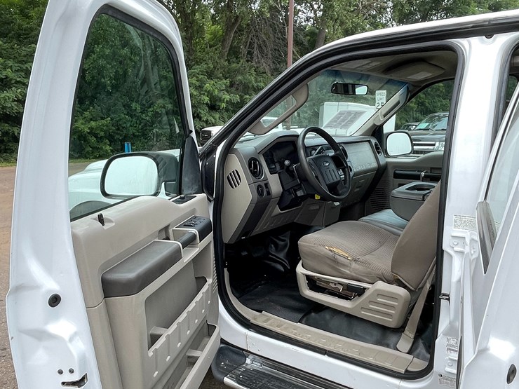 2008-ford-f350-xl-image-59